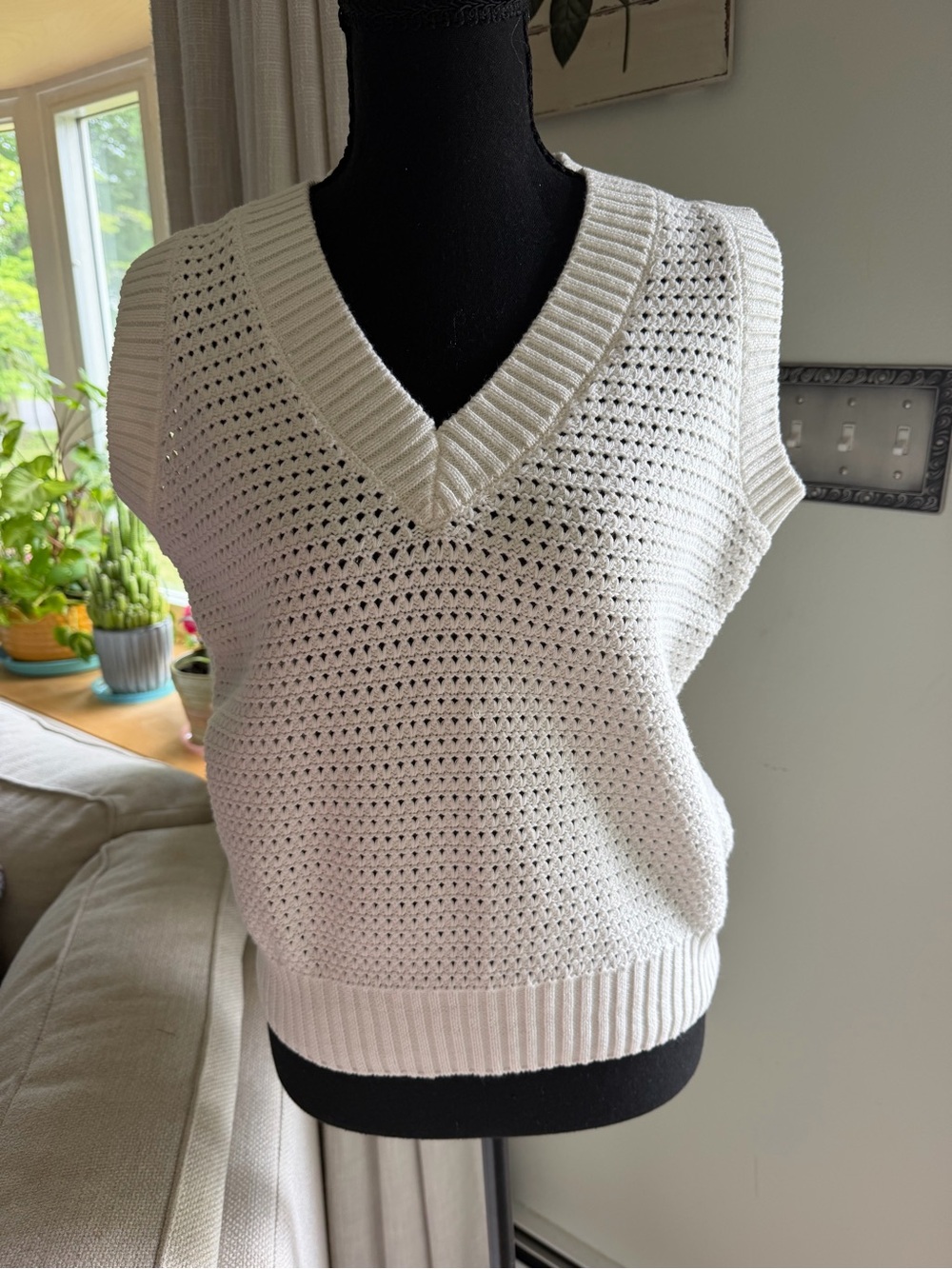 Classic V-Neck Sleeveless Sweater Vest in White 100 % Cotton
